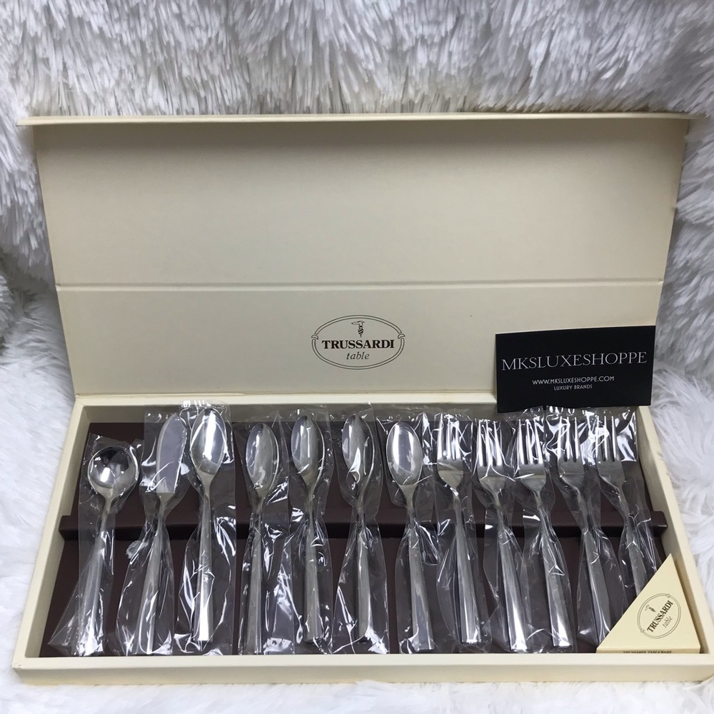TRUSSARDI TABLE SPOON FLATWARE 12 PC SET FIRM ON PRICE